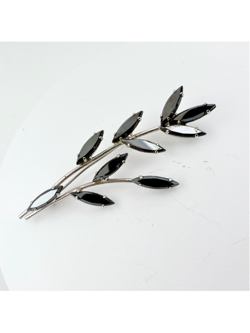 Large 1960s Floral Leaf Spray Brooch, Black Navette Rhinestone Pin, Silver Tone - Picture 7 of 7
